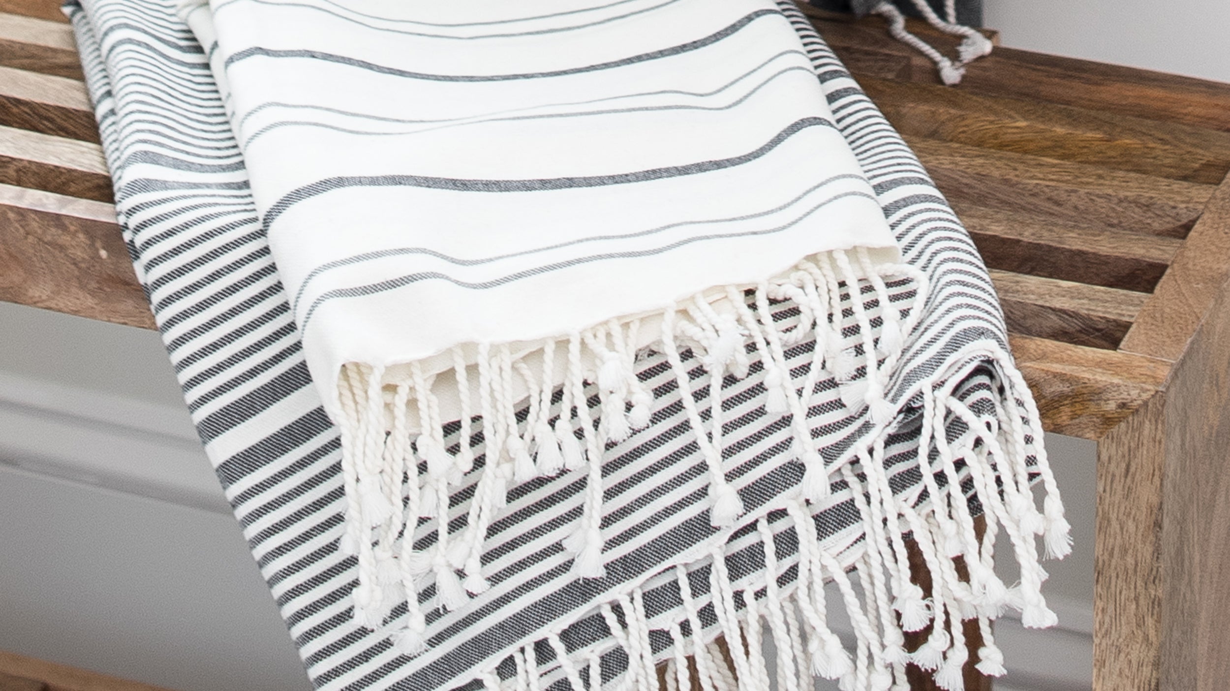Your Summer Multitasking Accessory: 6 Ways to Use a Fouta Towel