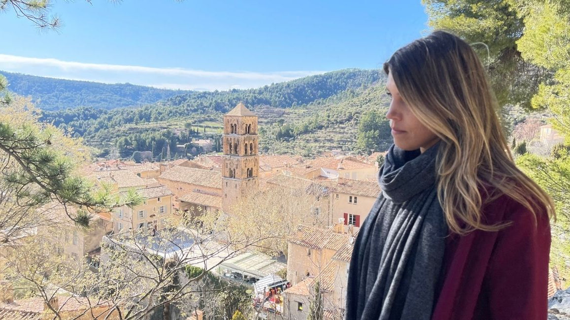 The zestt organics Dreamsoft Travel Scarf Goes To Southern France