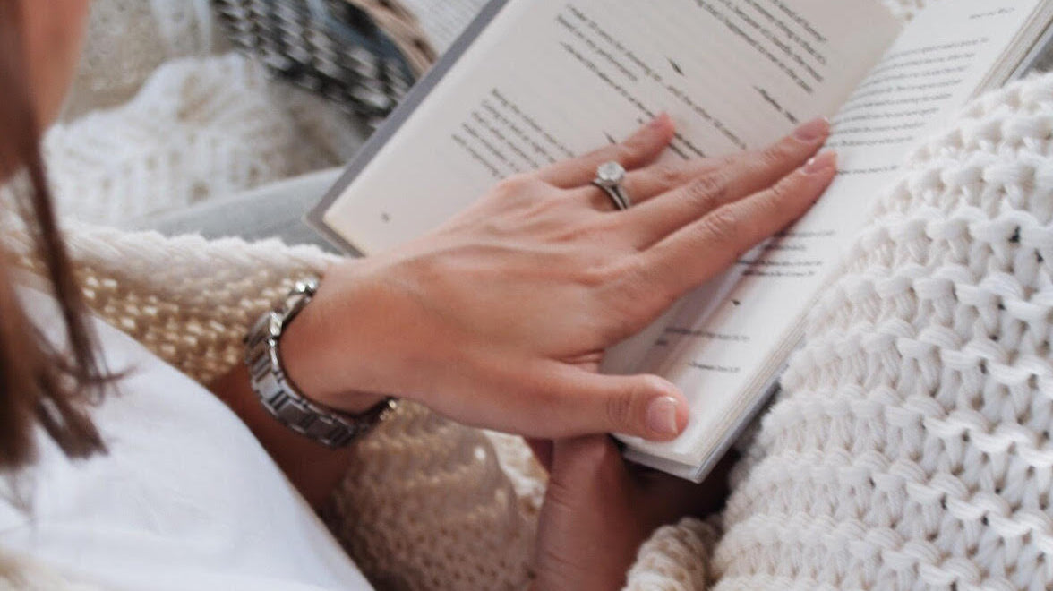 Cozy Reads | Braving the Wilderness by Brené Brown