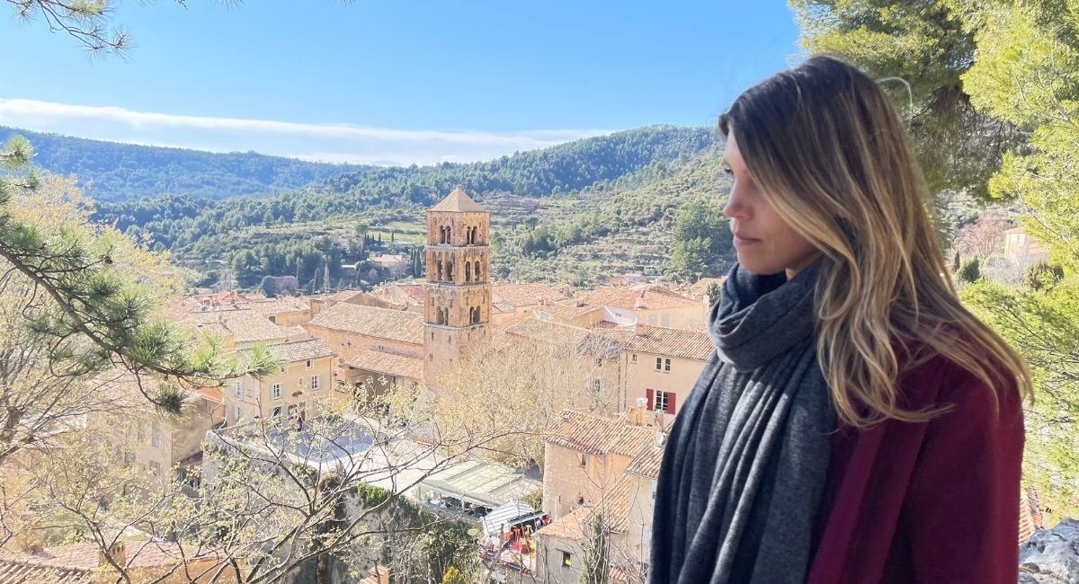 The zestt organics Dreamsoft Travel Scarf Goes To Southern France