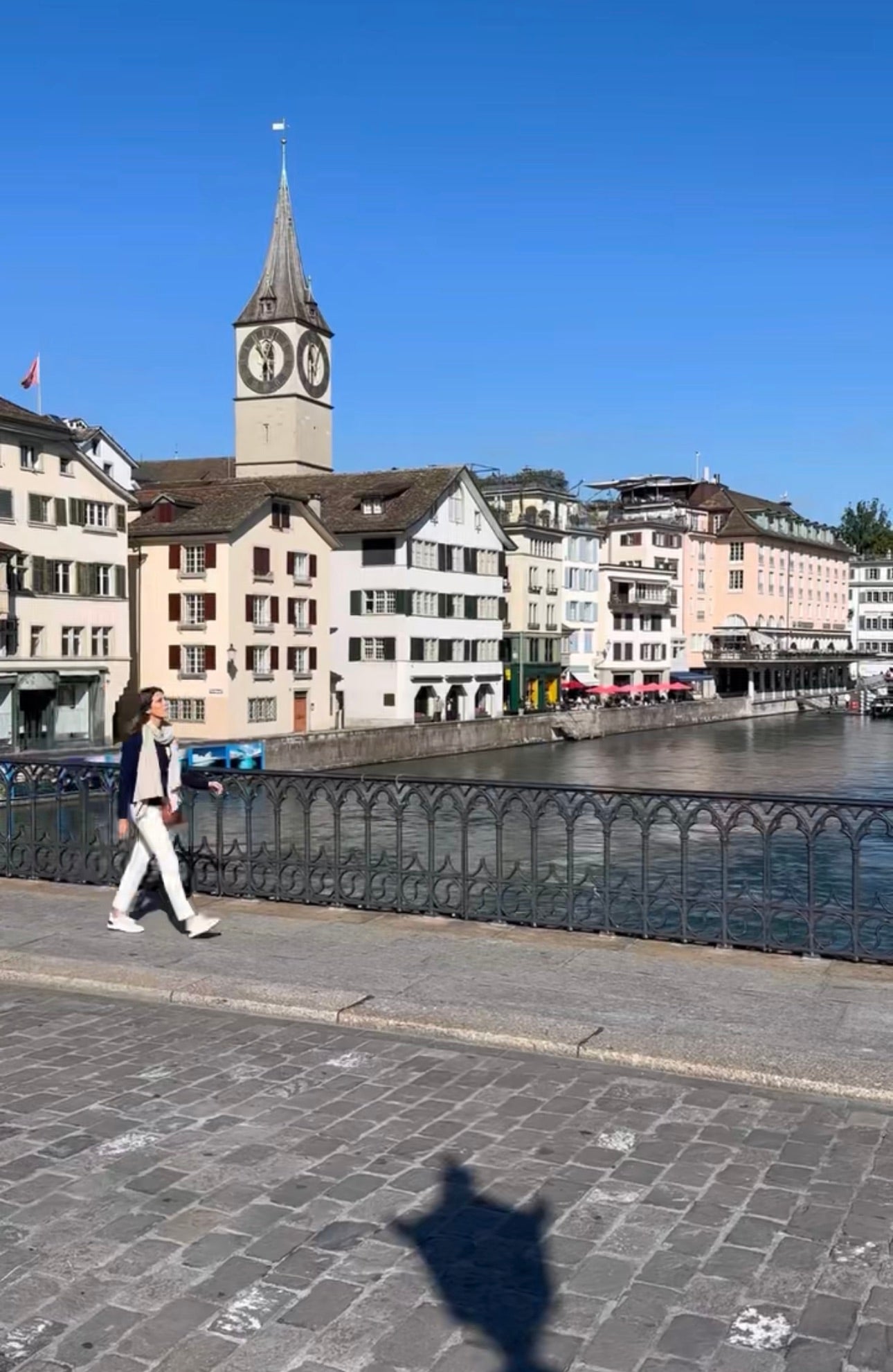 DREAM DESTINATIONS: The Dreamsoft Travel Scarf goes to Bavaria, Germany for Oktoberfest