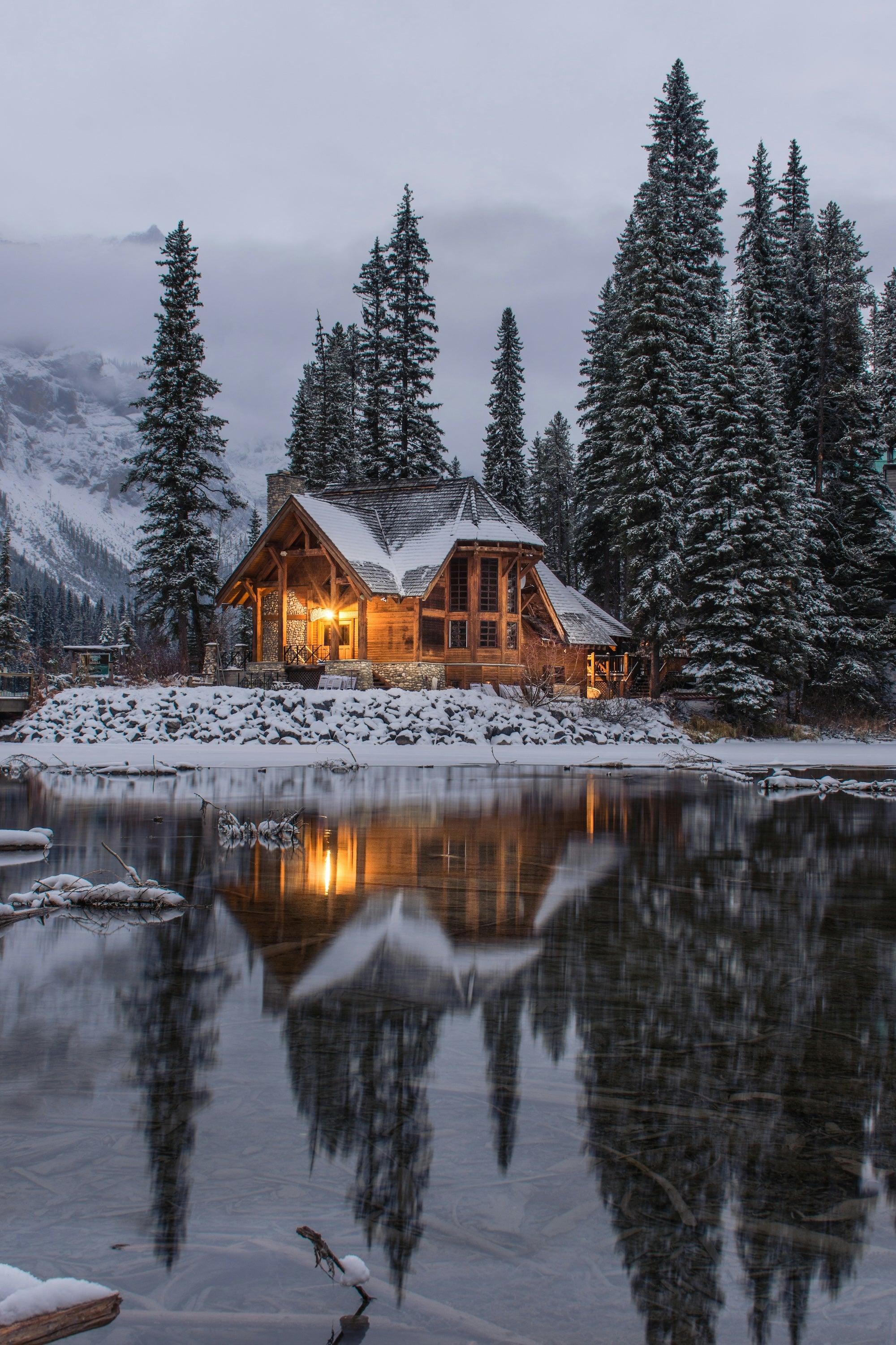 Discover 10 Unique Escapes for Your Winter Getaway