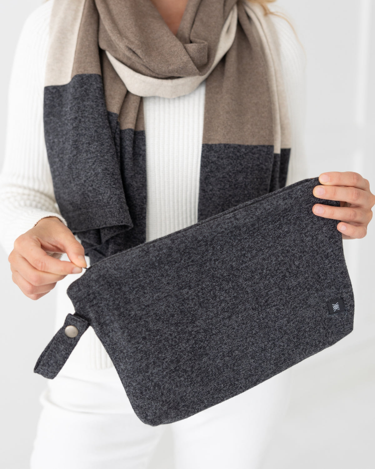 The Dreamsoft Travel Scarf Carry Pouch - Graphite