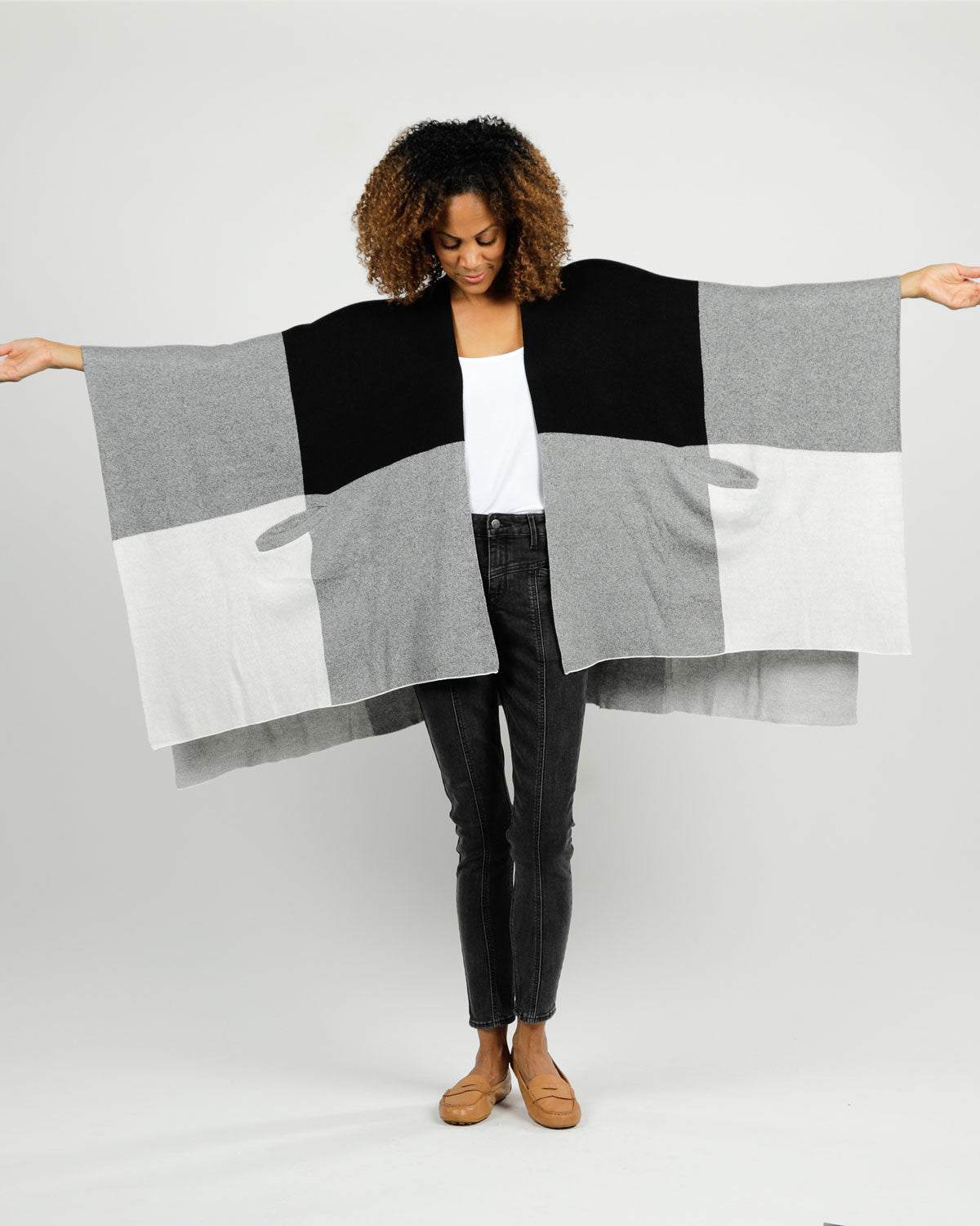 Organic Cotton Blanket Travel Wrap - Black Colorblock