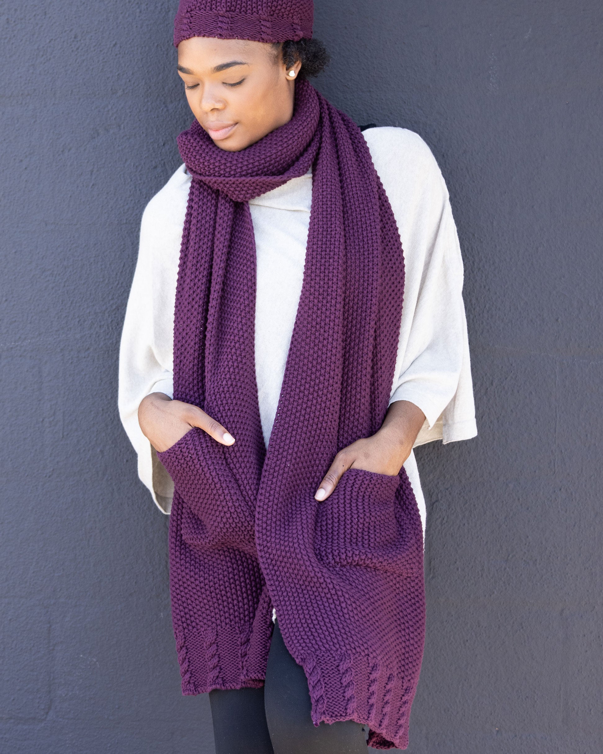 Two Tone Cashmere Knit Scarf